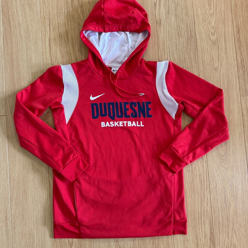 NWOT Nike Duquesne Therma fit hoodie Medium red Collegiate‎